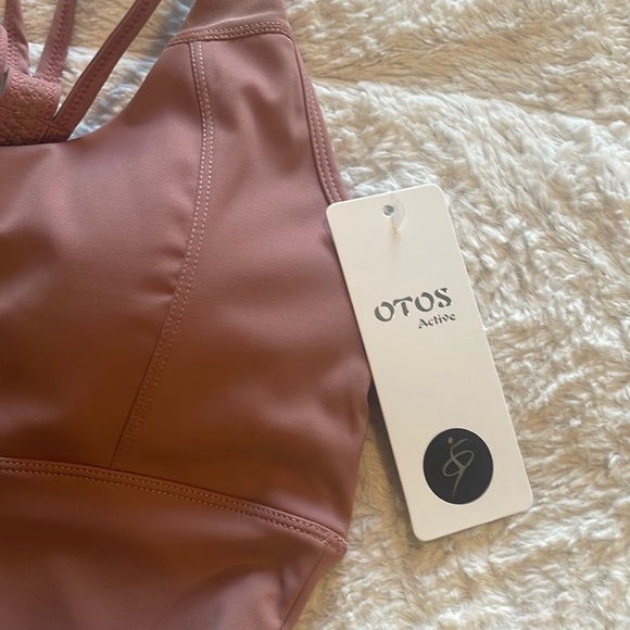 ❤️NEW!!!❤️OTOS Active Sports Bra with removable pads. - Picture 3 of 6